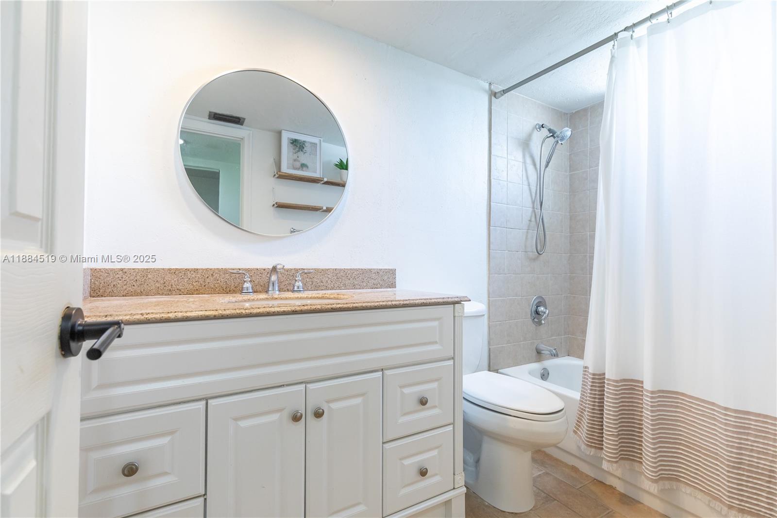 6884 N Kendall Dr #C401 Pinecrest, FL 33156