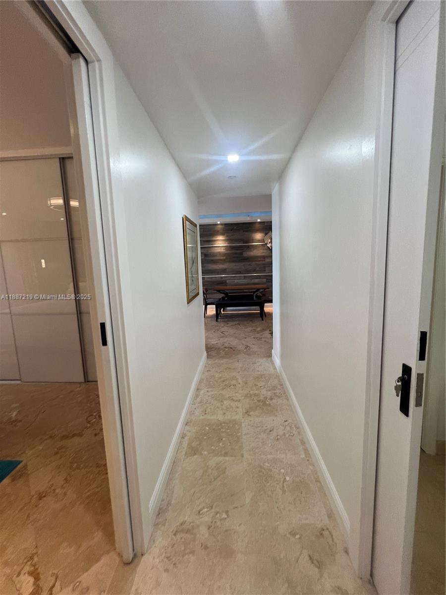 6917 Collins Ave #PH09 Miami Beach, FL 33141