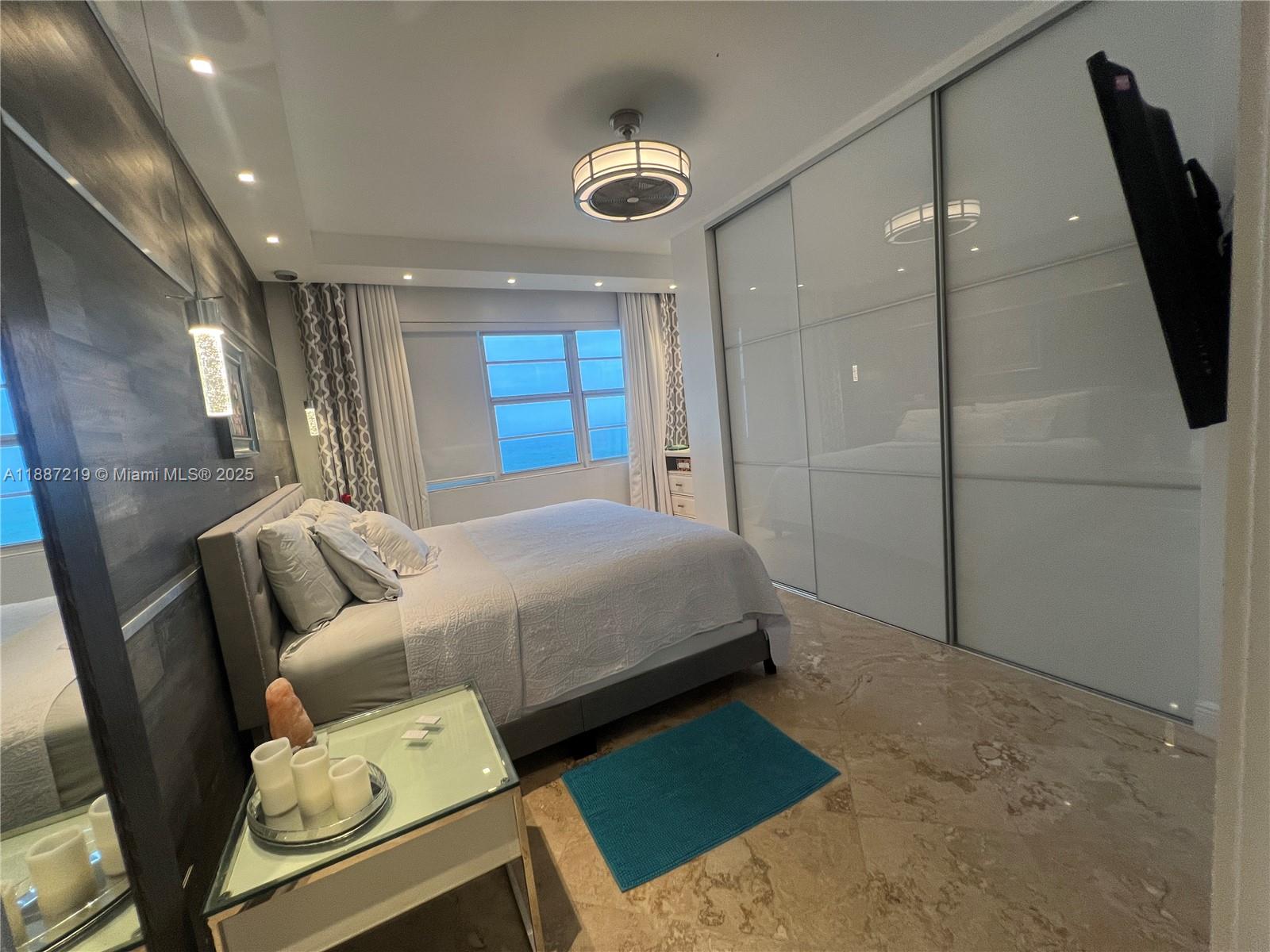 6917 Collins Ave #PH09 Miami Beach, FL 33141