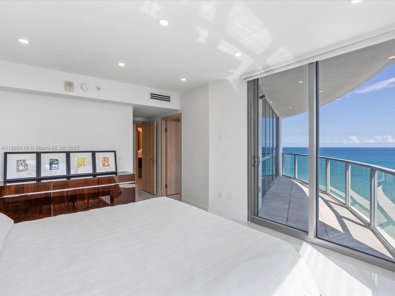 3101 S Ocean Dr #1608 Hollywood, FL 33019