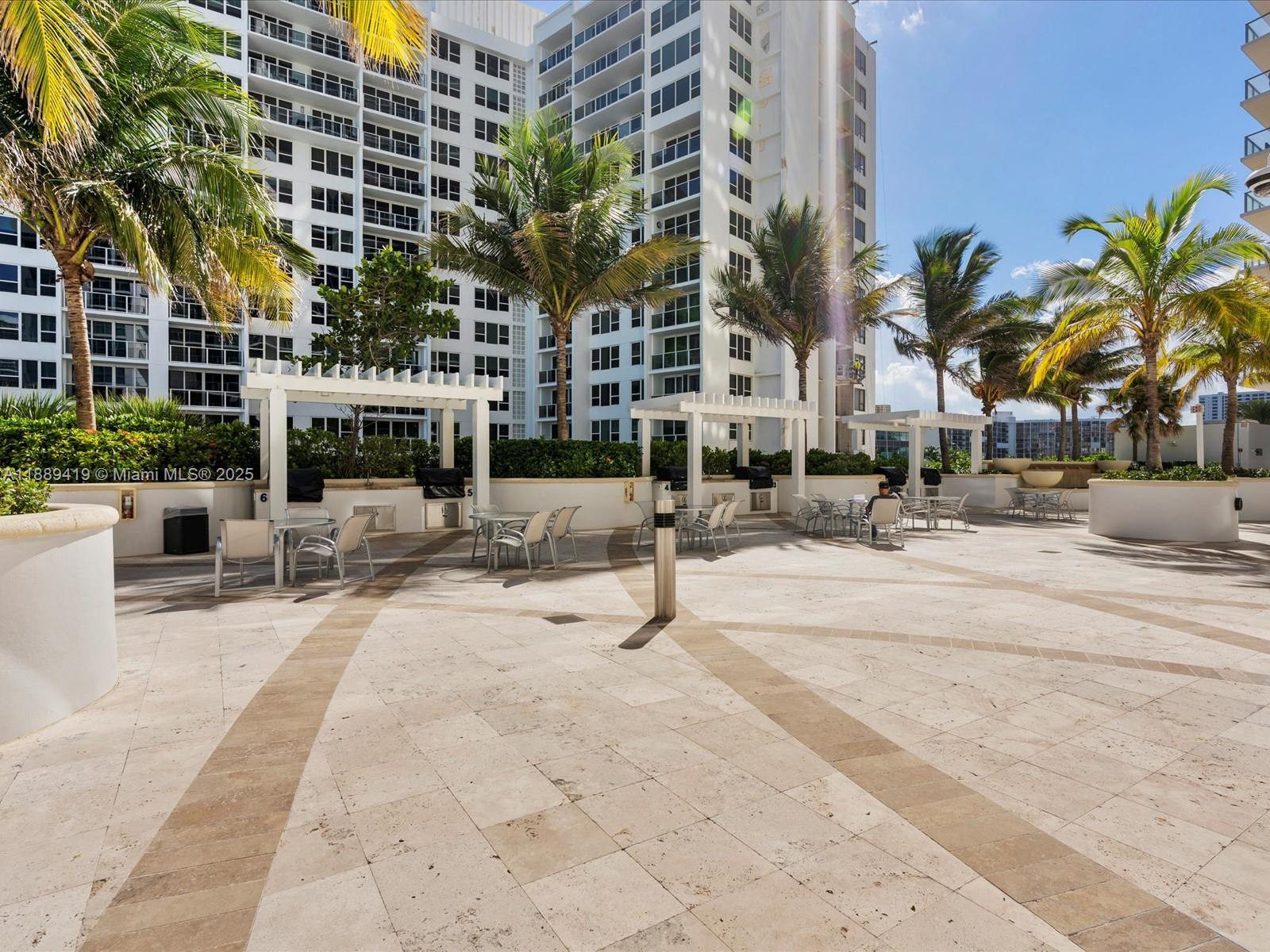 3101 S Ocean Dr #1608 Hollywood, FL 33019