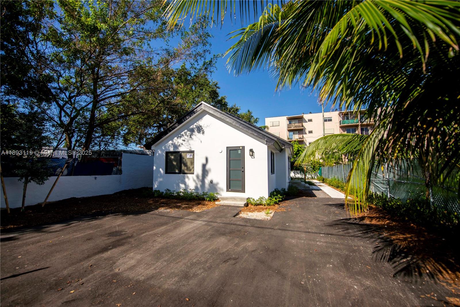 764 NW 36th Ave #2