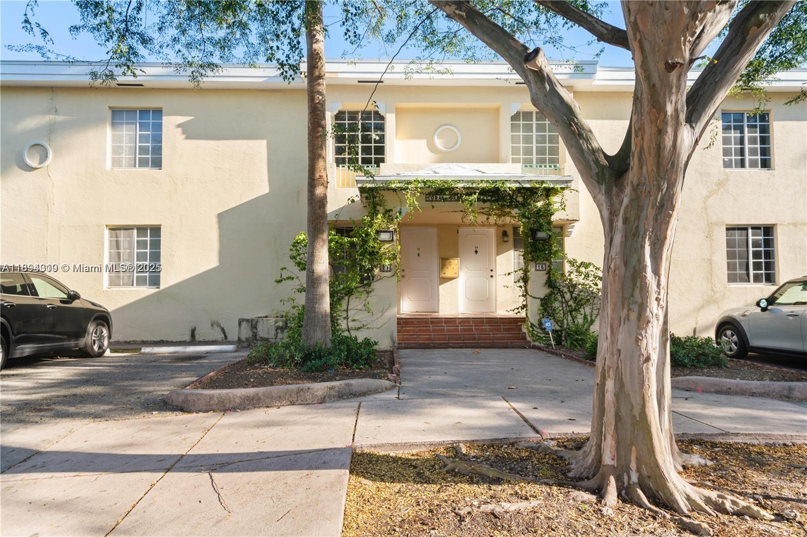 21 Madeira Ave #11