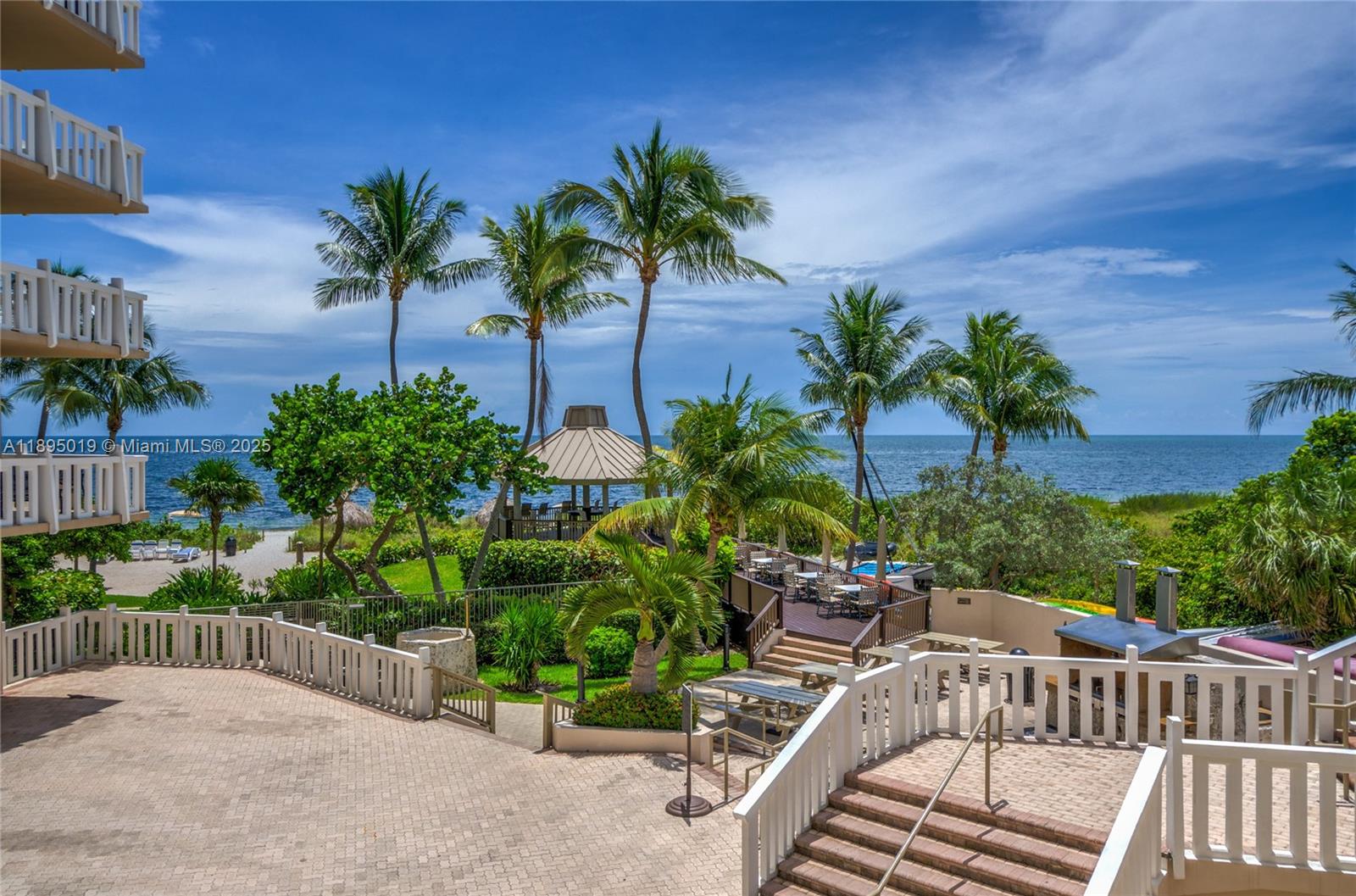 image Towers Of Key Biscayne15