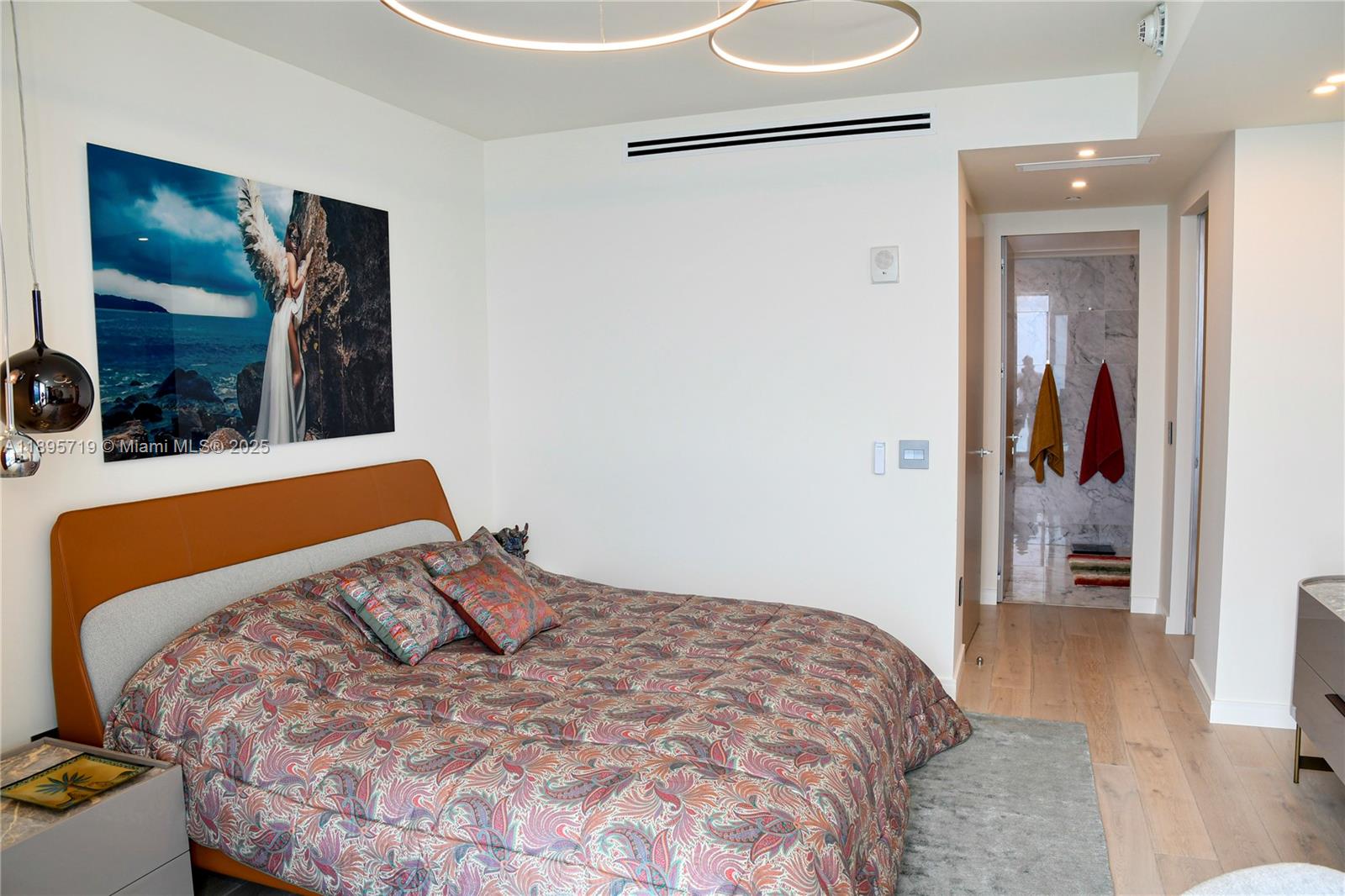 15701 Collins Ave #4403 Sunny Isles Beach, FL 33160