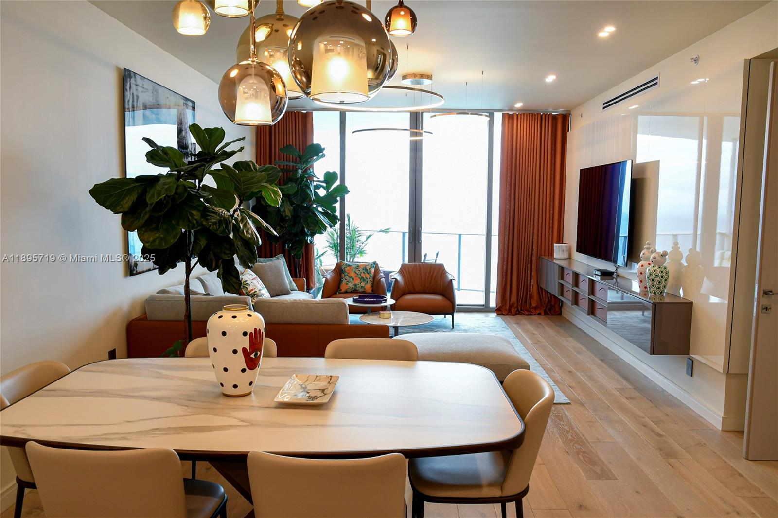 15701 Collins Ave #4403 Sunny Isles Beach, FL 33160