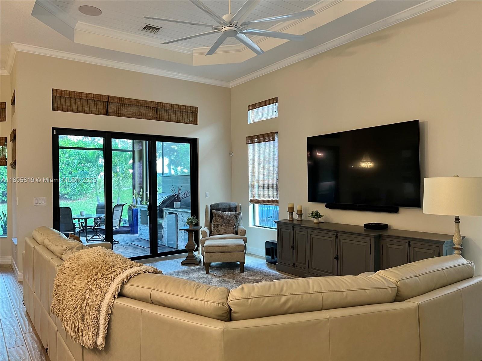 11985 N Kalmar Cir N Parkland, FL 33076