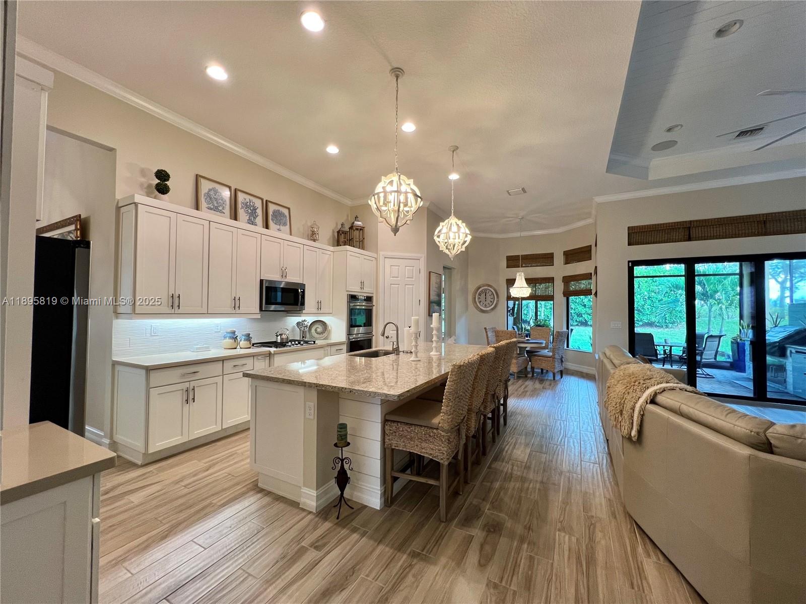 11985 N Kalmar Cir N Parkland, FL 33076