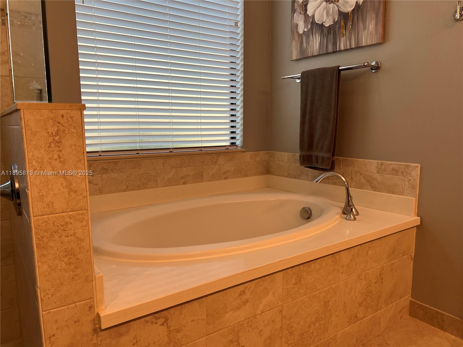 11985 N Kalmar Cir N Parkland, FL 33076