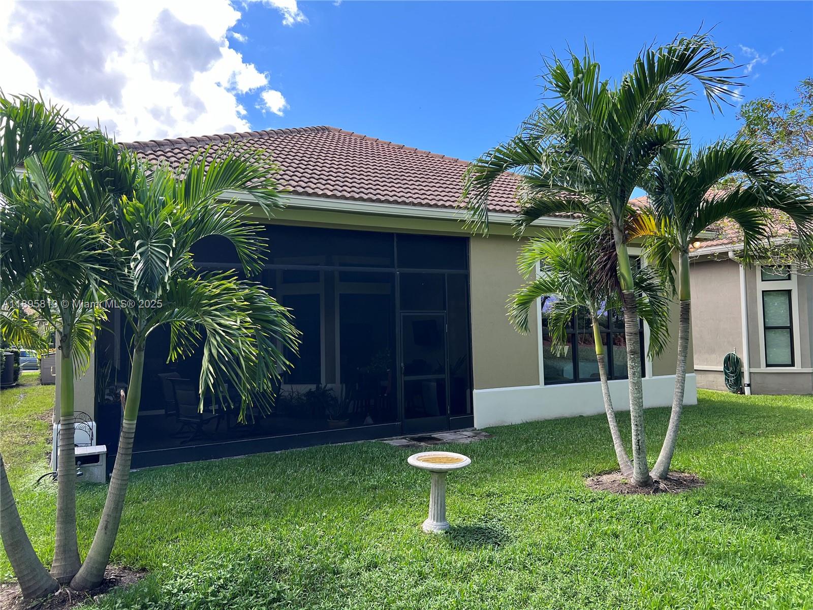 11985 N Kalmar Cir N Parkland, FL 33076