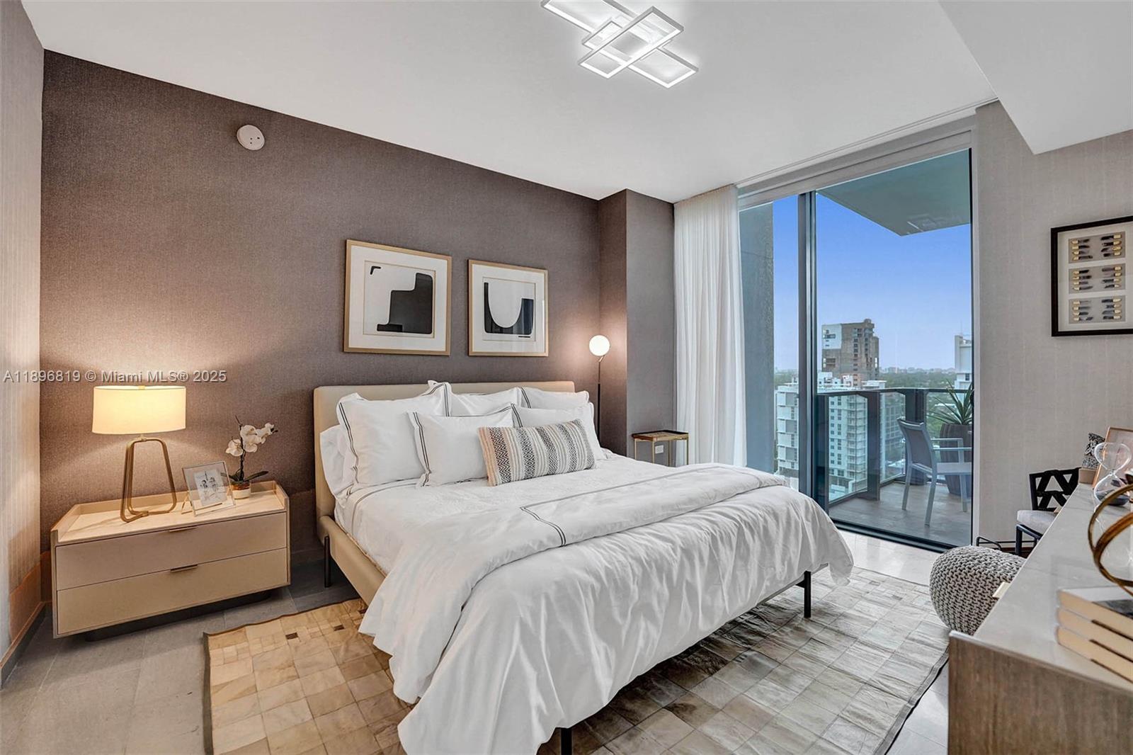 image Rise Condo8