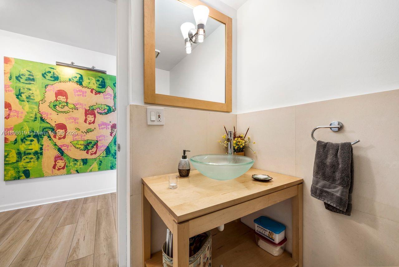 image One Venetian Way22