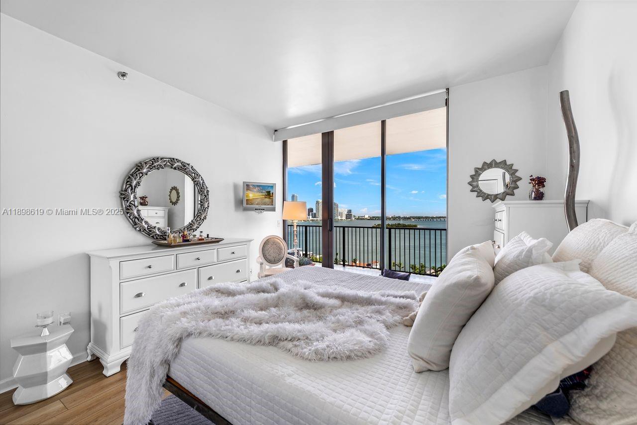 image One Venetian Way44