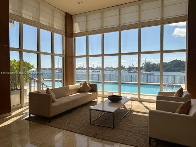 image One Venetian Way50