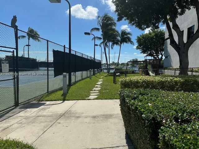 image One Venetian Way57