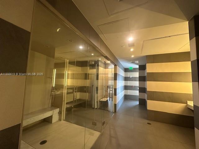 image One Venetian Way60