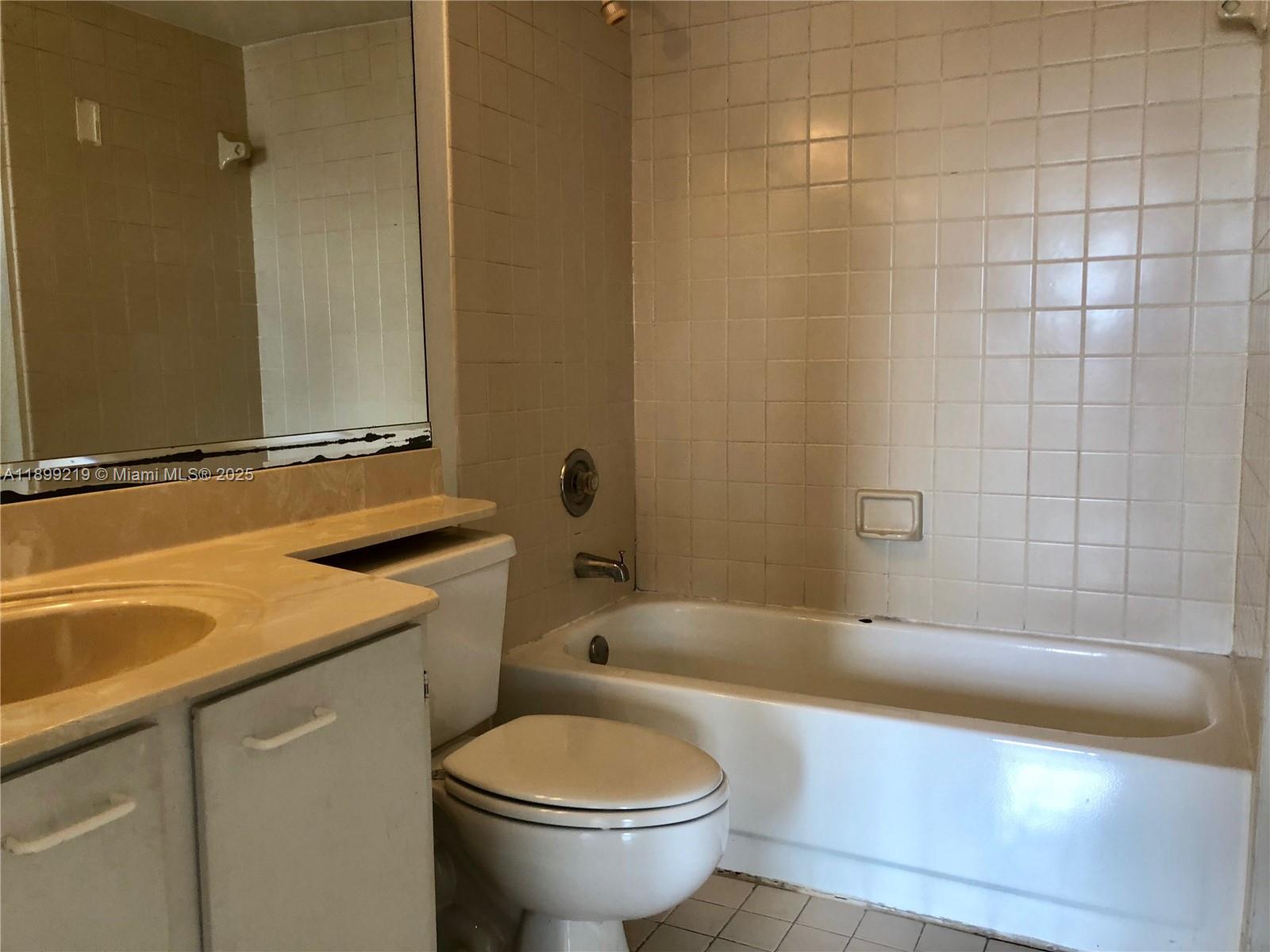 6280 NW 186th St #311 Hialeah, FL 33015 6280 NW 186th St #311 Hialeah, FL 33015