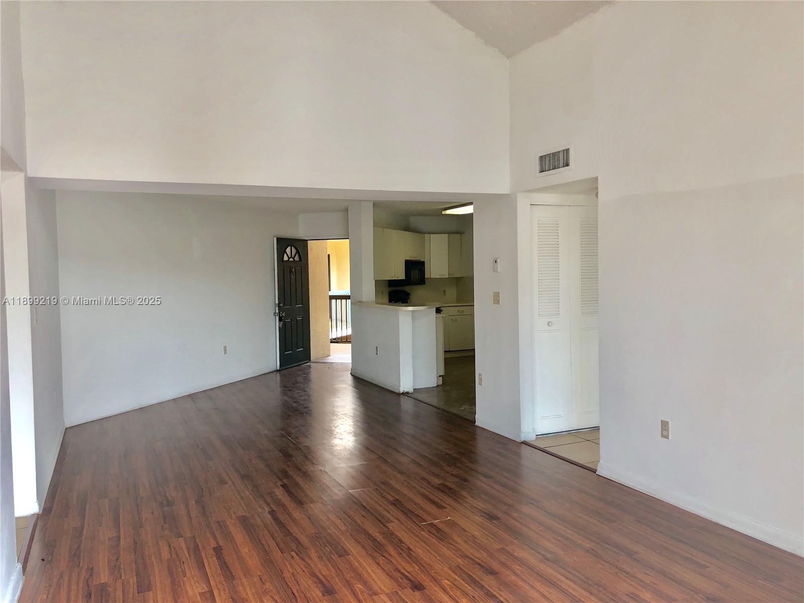 6280 NW 186th St #311 Hialeah, FL 33015 6280 NW 186th St #311 Hialeah, FL 33015