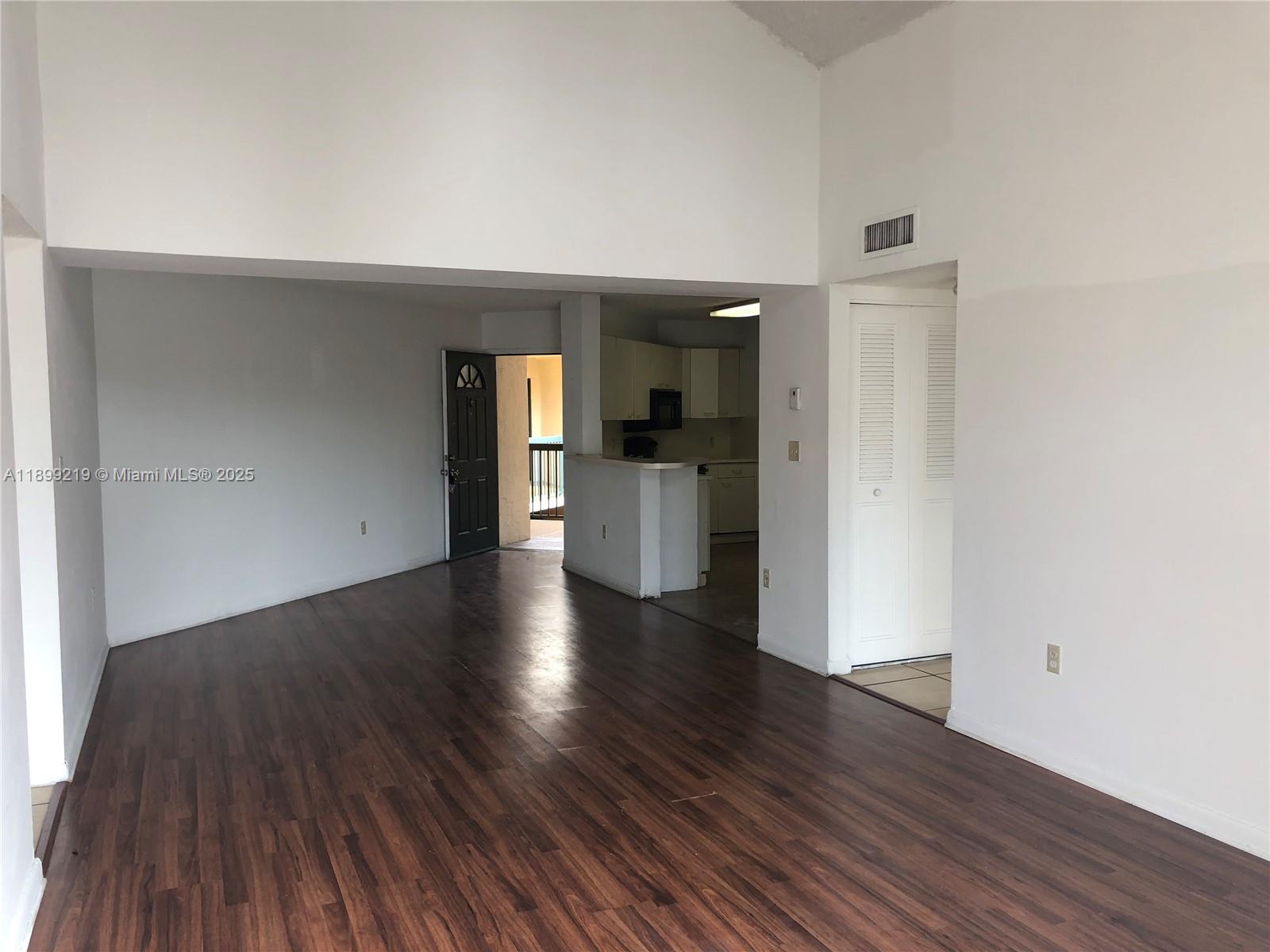 6280 NW 186th St #311 Hialeah, FL 33015 6280 NW 186th St #311 Hialeah, FL 33015