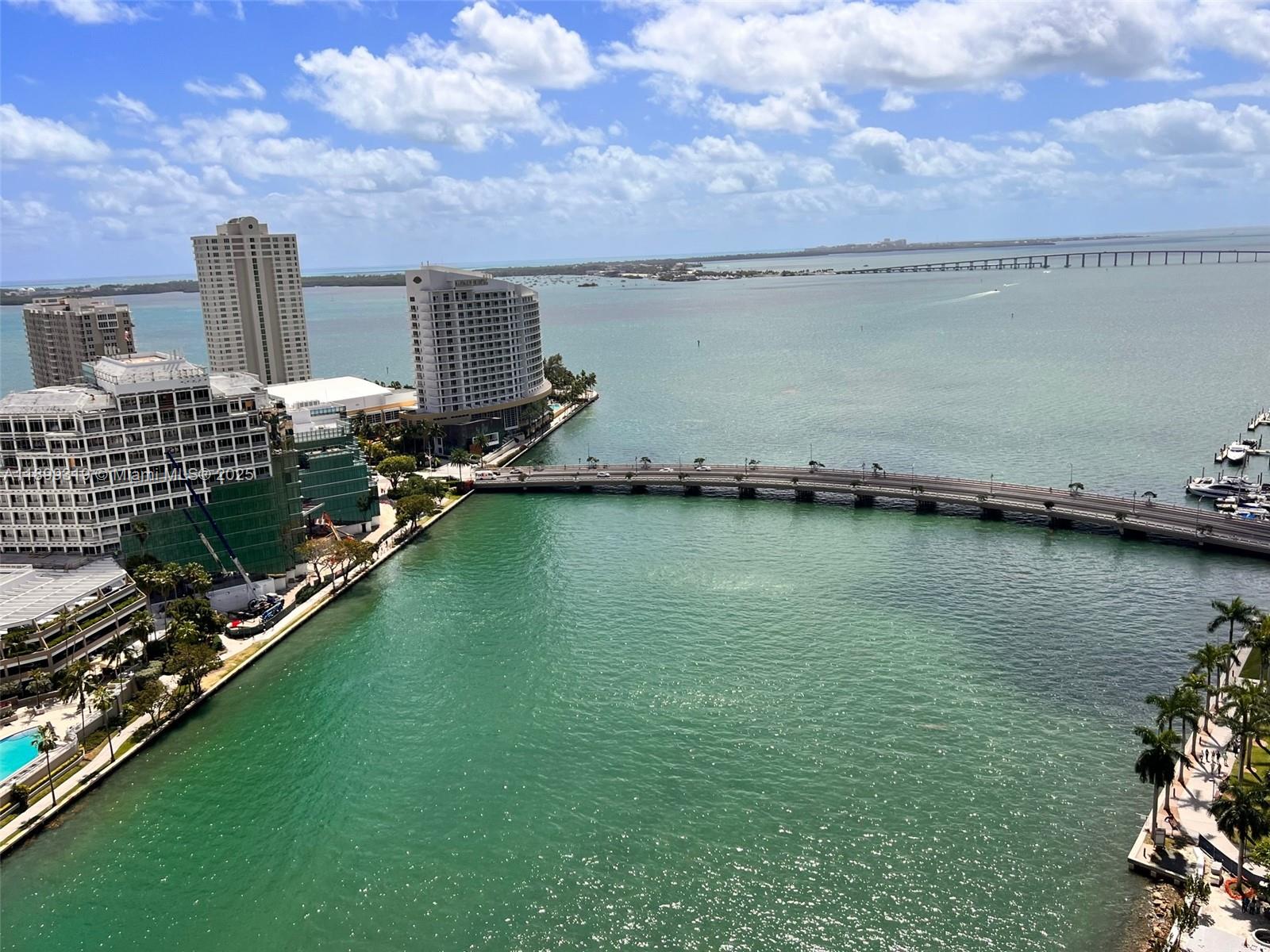 495 Brickell Ave #2401