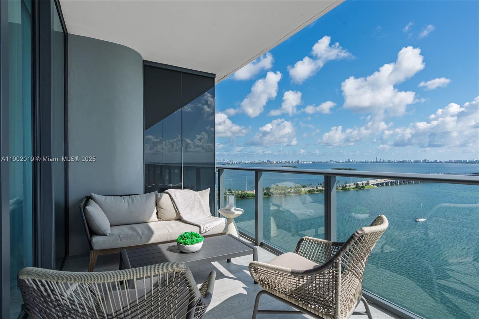 3131 NE 7th Ave #2202 Miami, FL 33137 3131 NE 7th Ave #2202 Miami, FL 33137