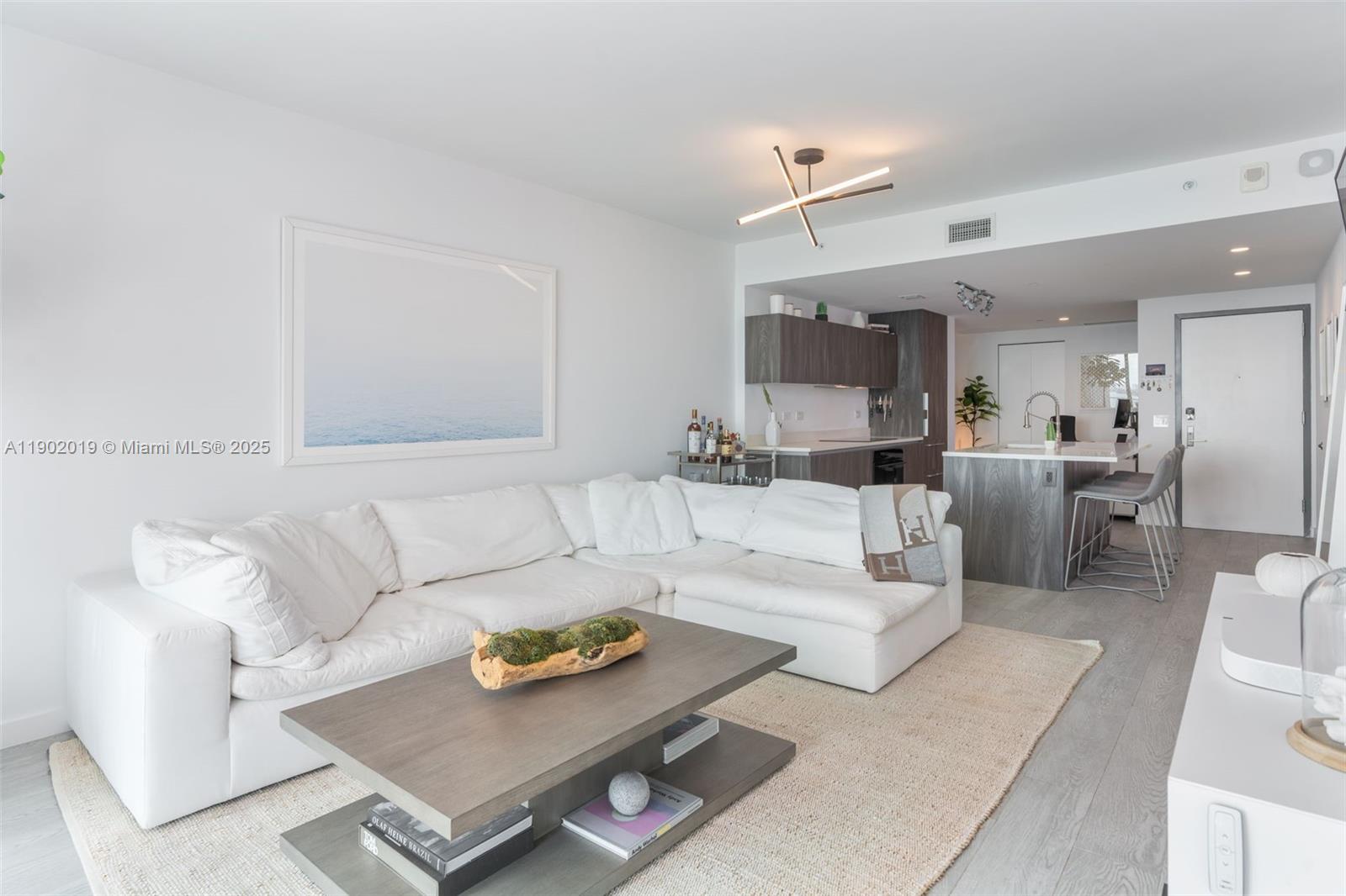 3131 NE 7th Ave #2202 Miami, FL 33137 3131 NE 7th Ave #2202 Miami, FL 33137