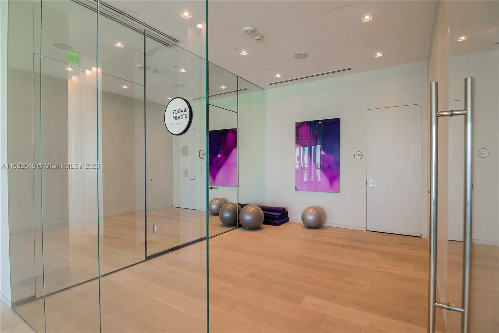 3131 NE 7th Ave #2202 Miami, FL 33137 3131 NE 7th Ave #2202 Miami, FL 33137