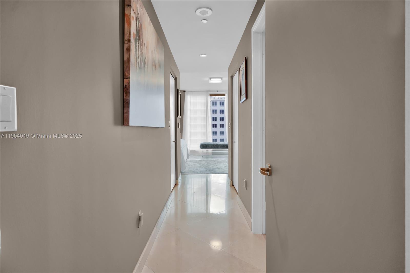 901 Brickell Key Blvd #2804 Miami, FL 33131