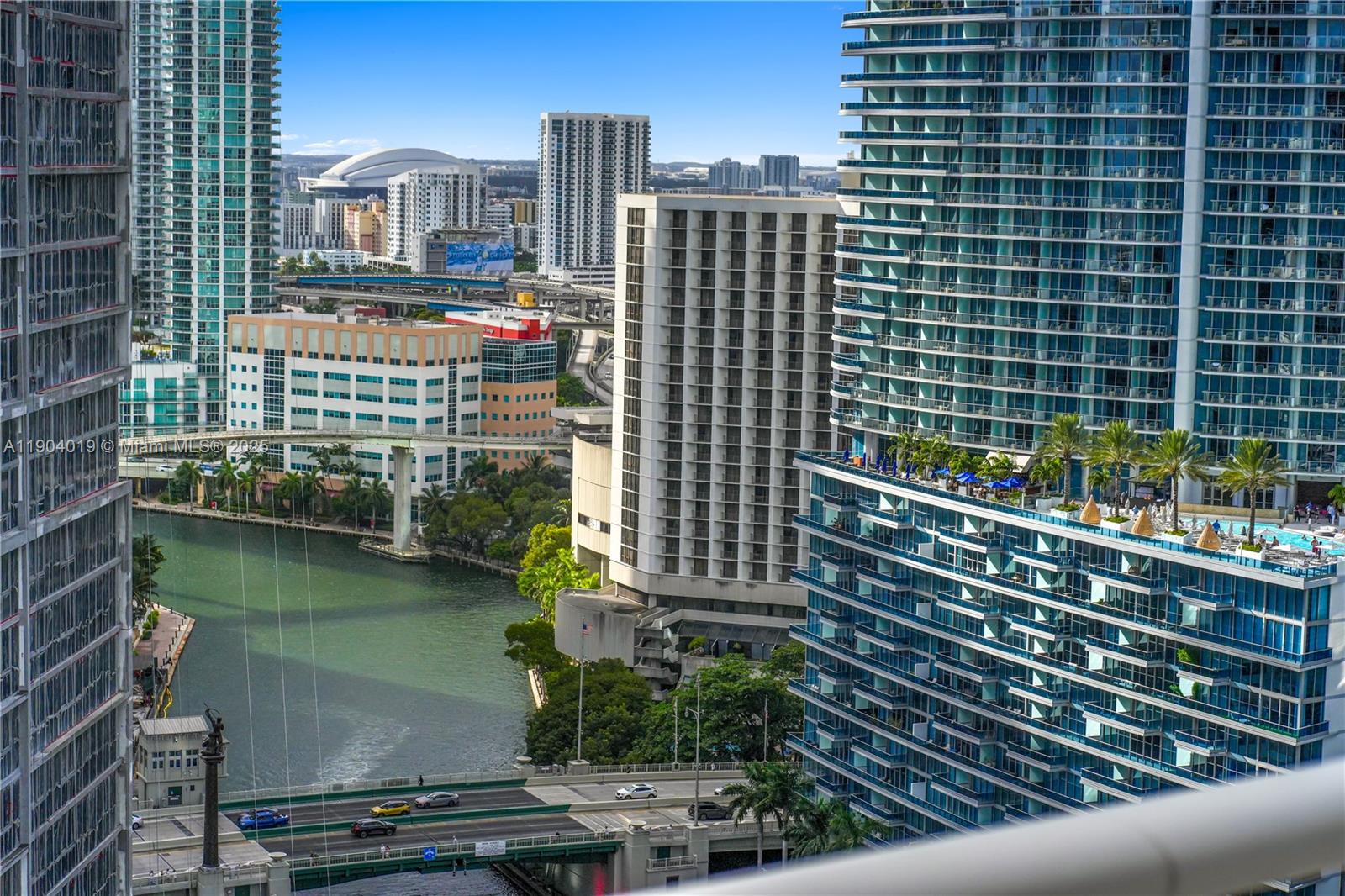 901 Brickell Key Blvd #2804 Miami, FL 33131