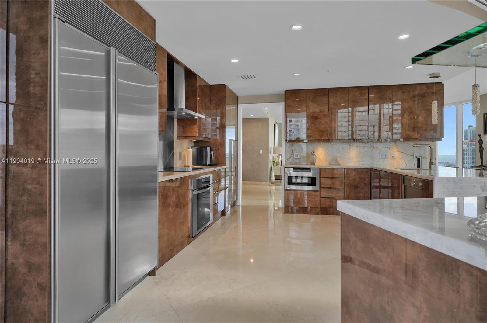 901 Brickell Key Blvd #2804 Miami, FL 33131