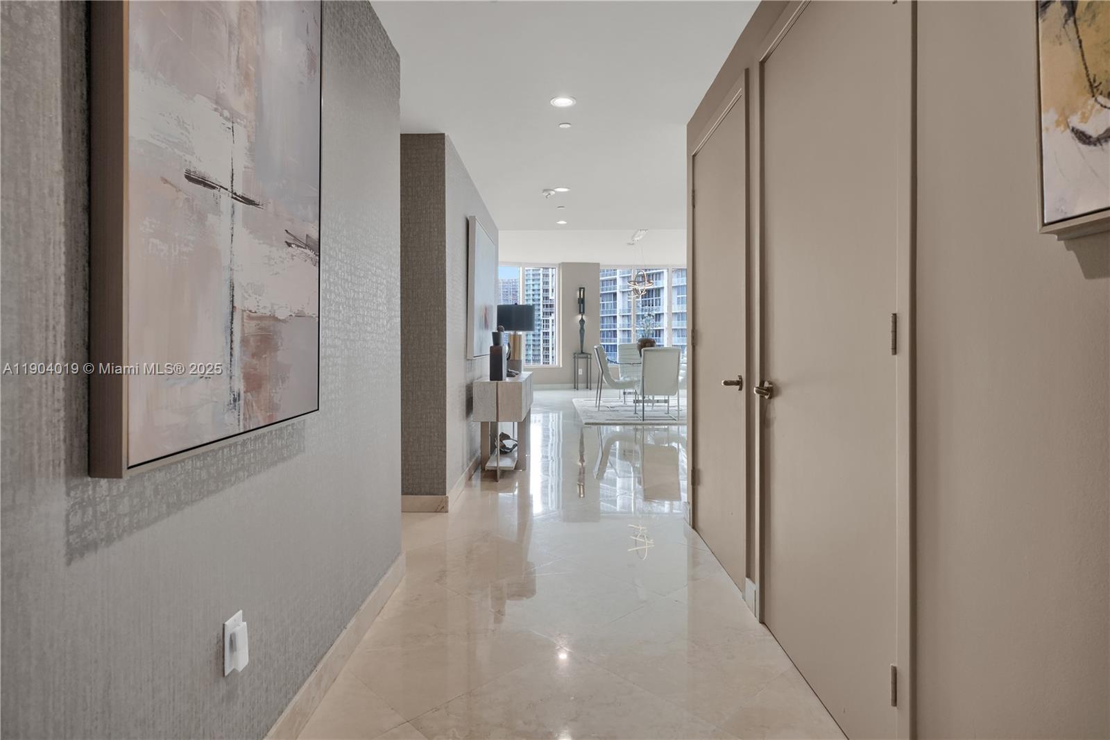 901 Brickell Key Blvd #2804 Miami, FL 33131