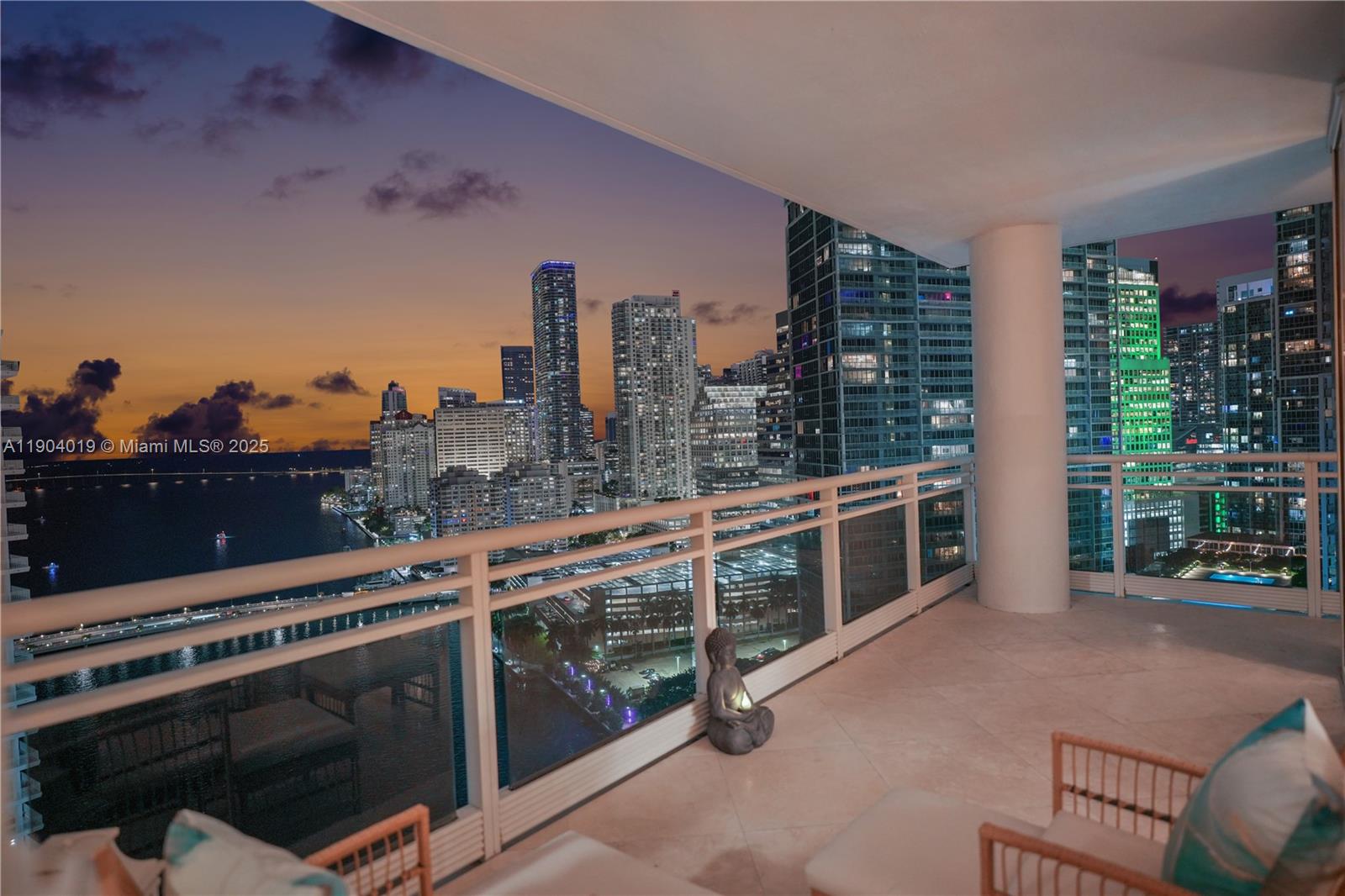 901 Brickell Key Blvd #2804 Miami, FL 33131