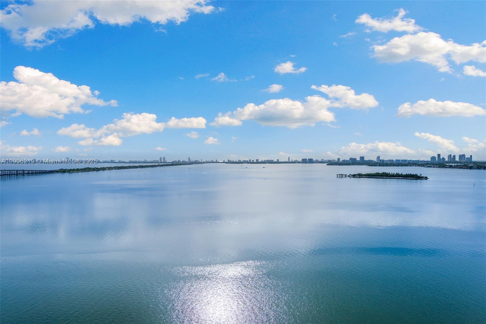 700 NE 26th Ter #5103 Miami, FL 33137