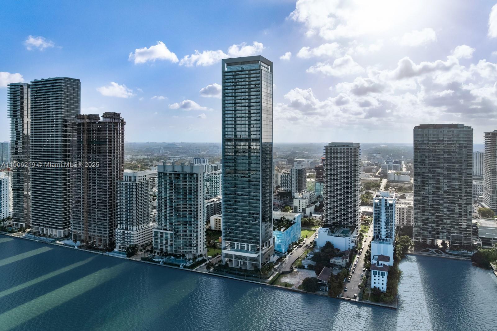 700 NE 26th Ter #5103 Miami, FL 33137