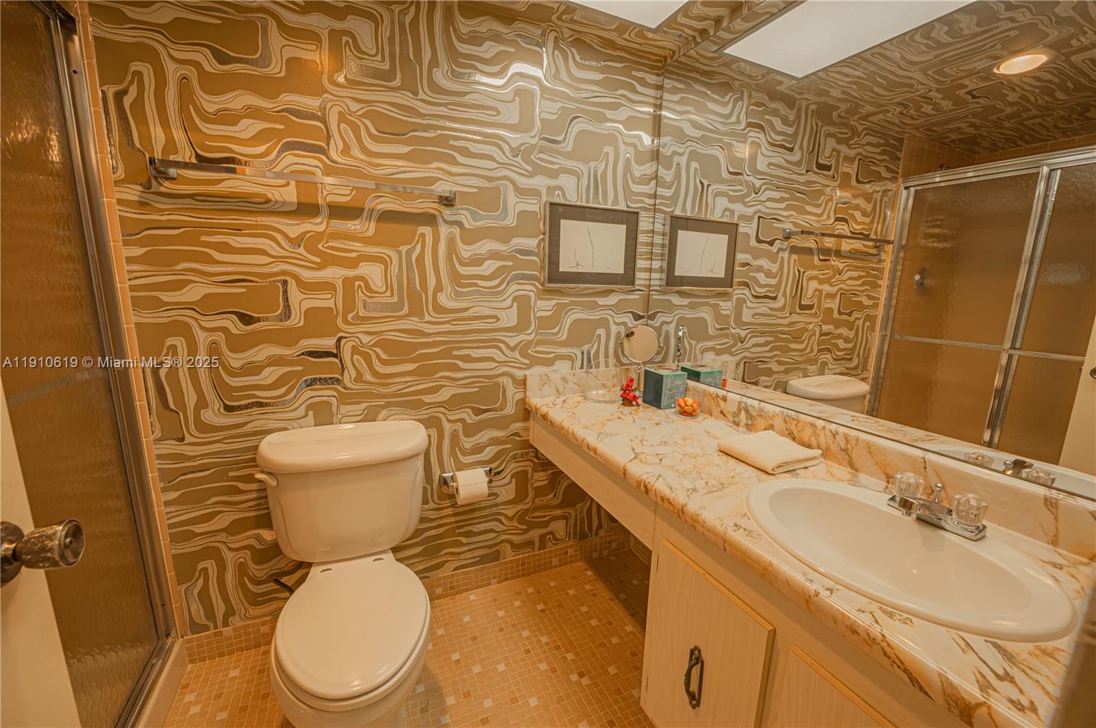 image Winston Towers 5003