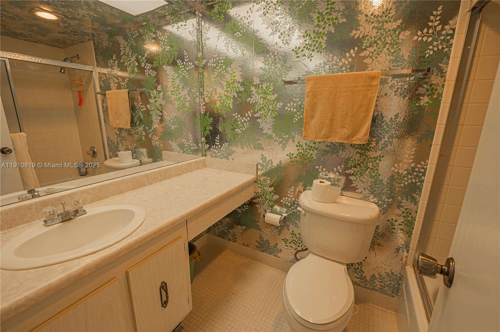 image Winston Towers 5007