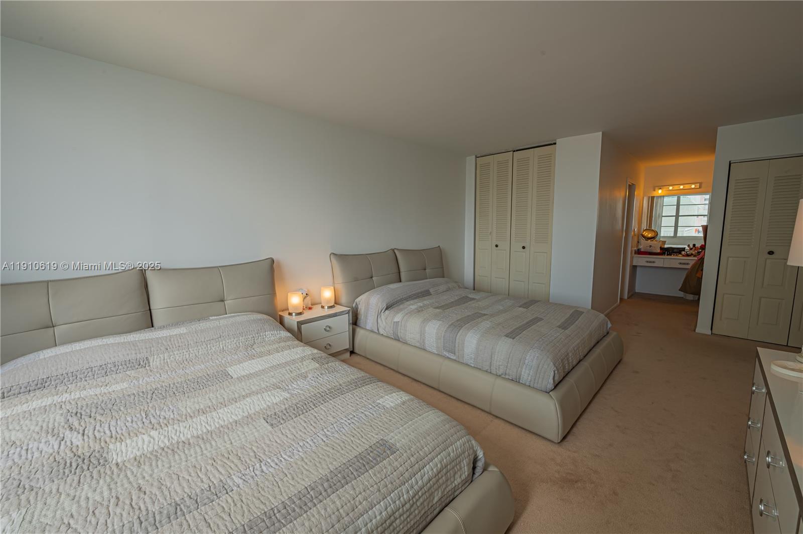 image Winston Towers 5008