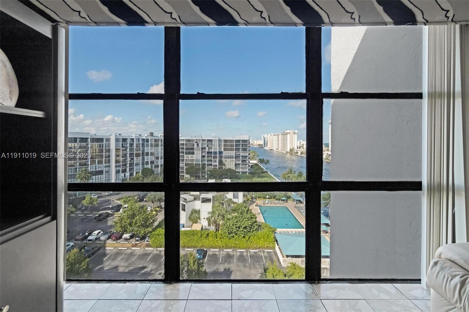 800 Parkview Dr #1021 Hallandale Beach, FL 33009