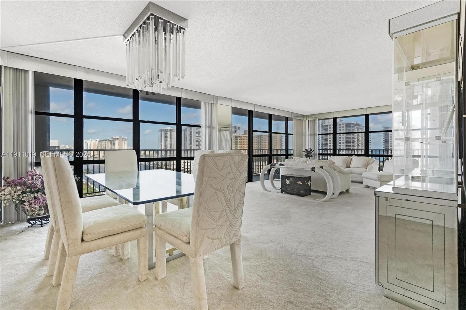 800 Parkview Dr #1021 Hallandale Beach, FL 33009