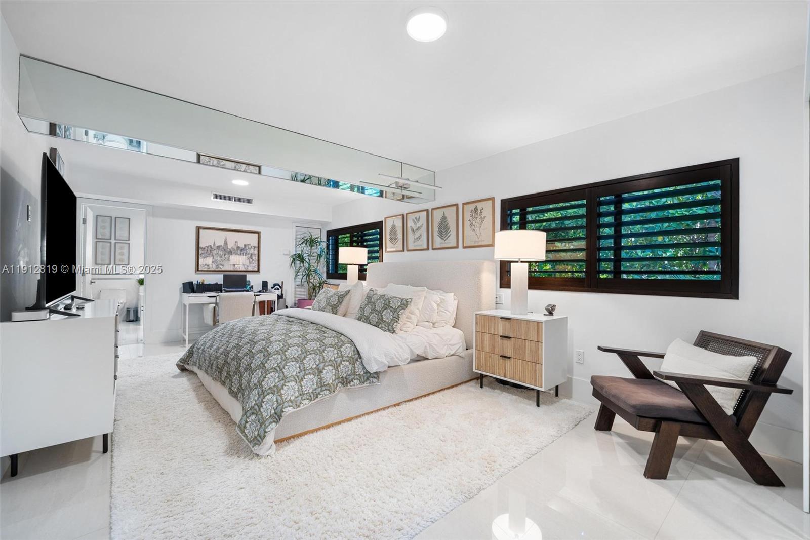 1043 NE 98th St Miami Shores, FL 33138