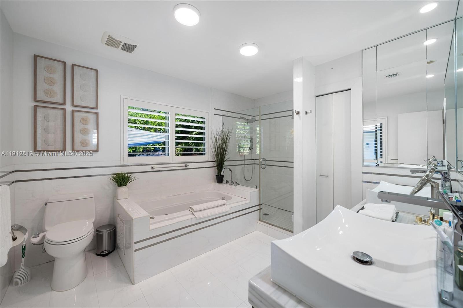 1043 NE 98th St Miami Shores, FL 33138