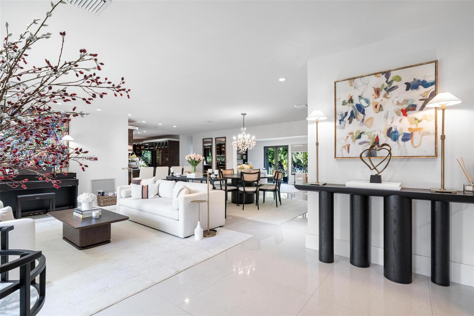 1043 NE 98th St Miami Shores, FL 33138