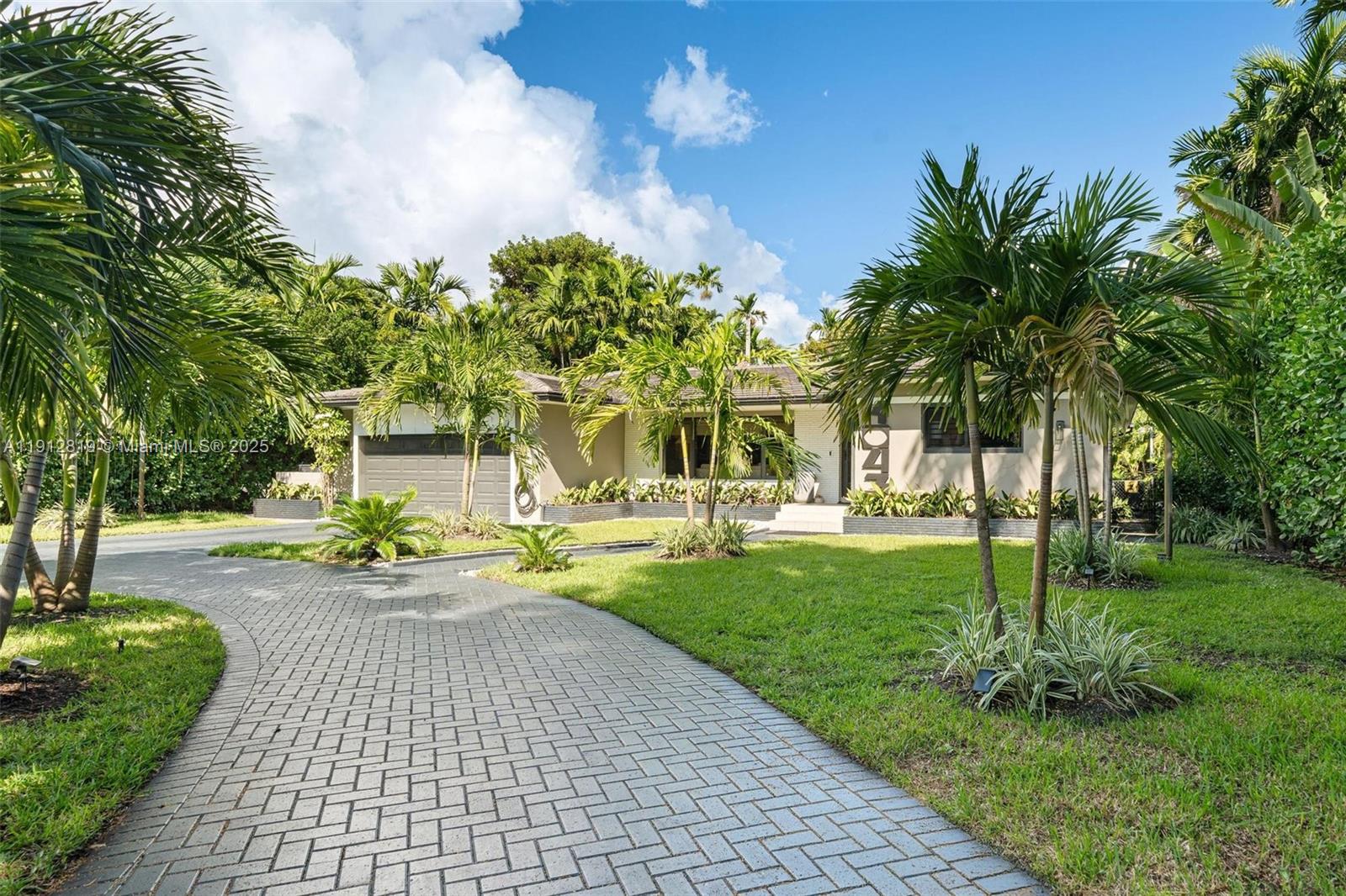1043 NE 98th St Miami Shores, FL 33138