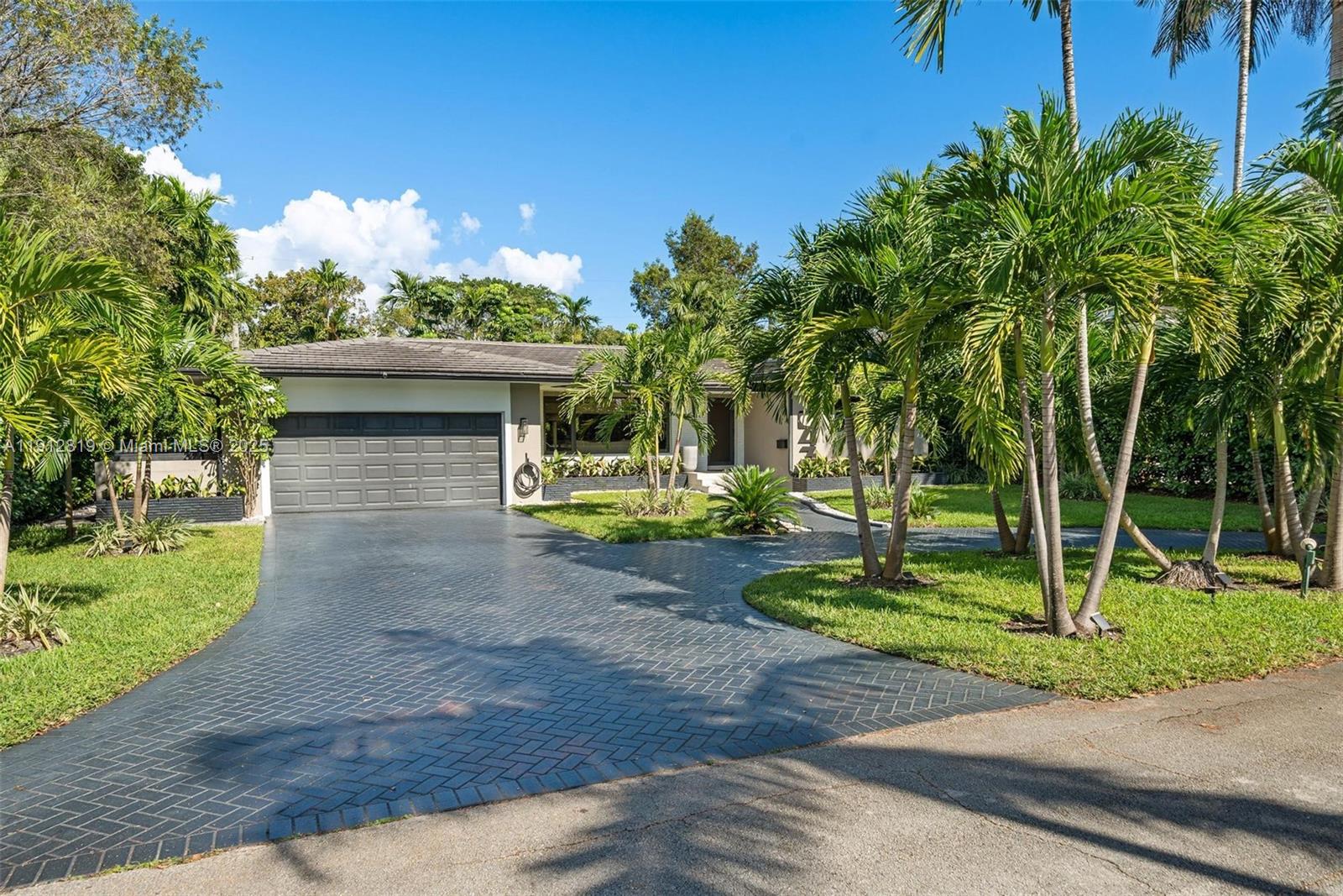 1043 NE 98th St Miami Shores, FL 33138