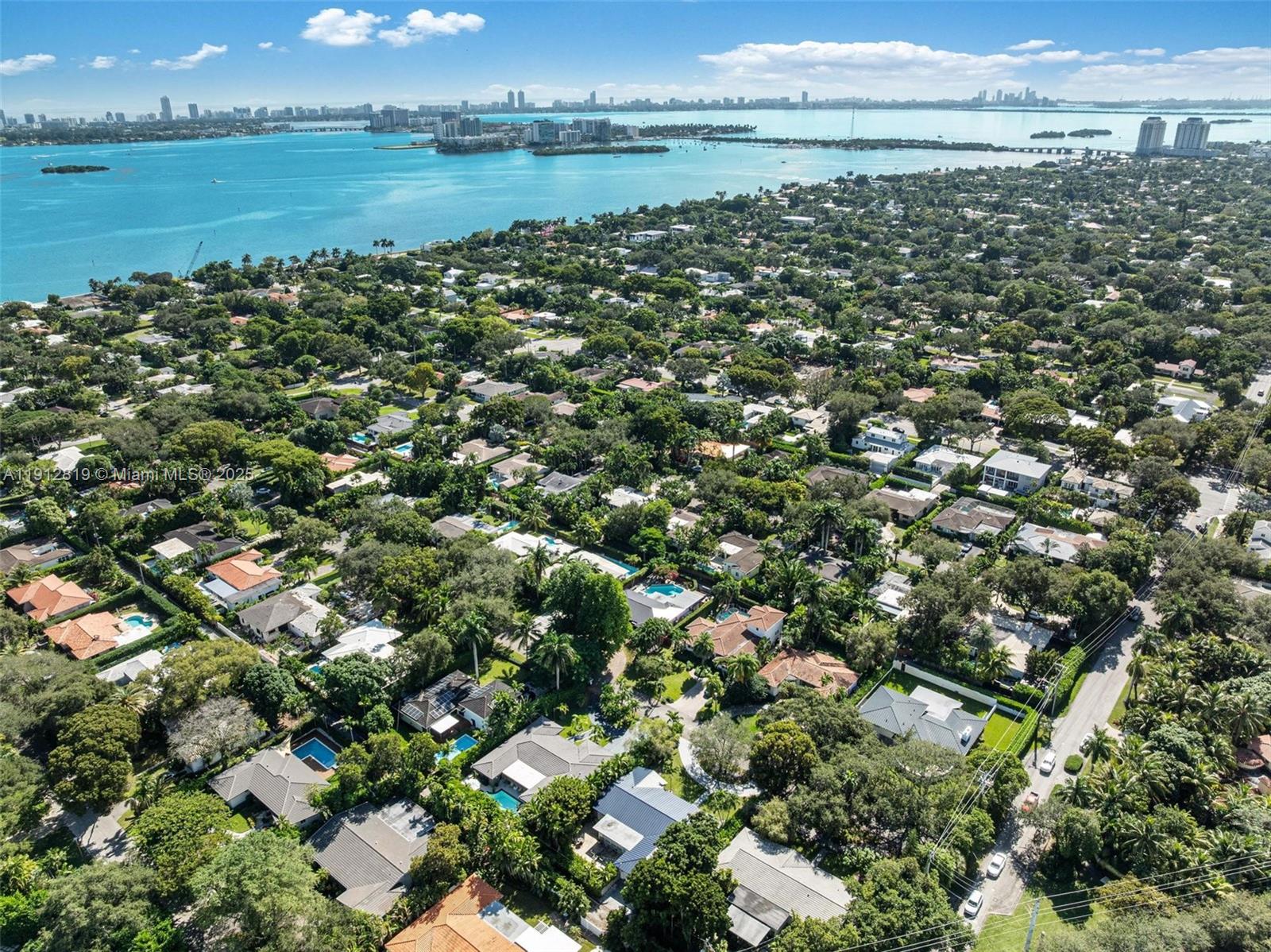 1043 NE 98th St Miami Shores, FL 33138