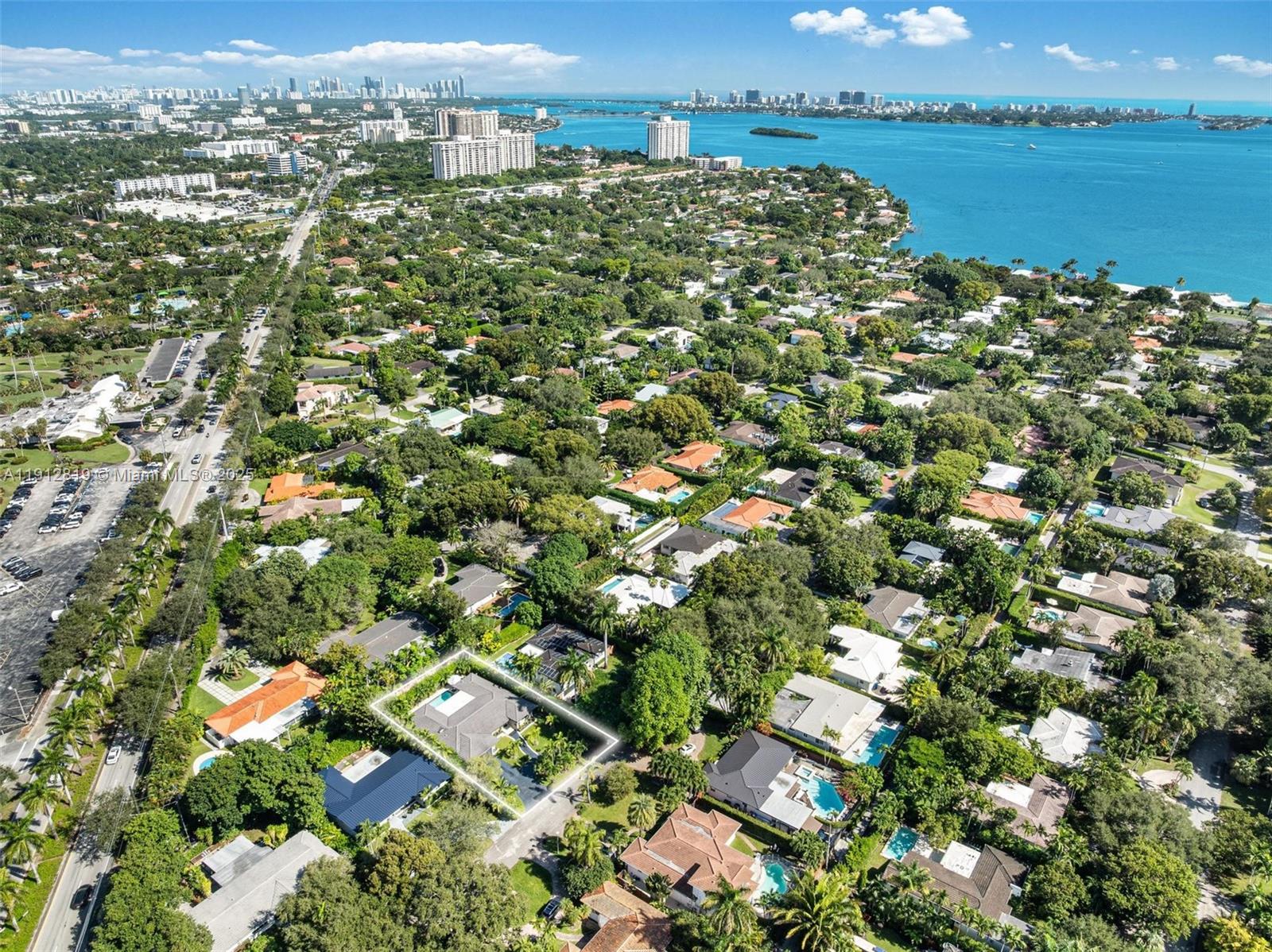 1043 NE 98th St Miami Shores, FL 33138