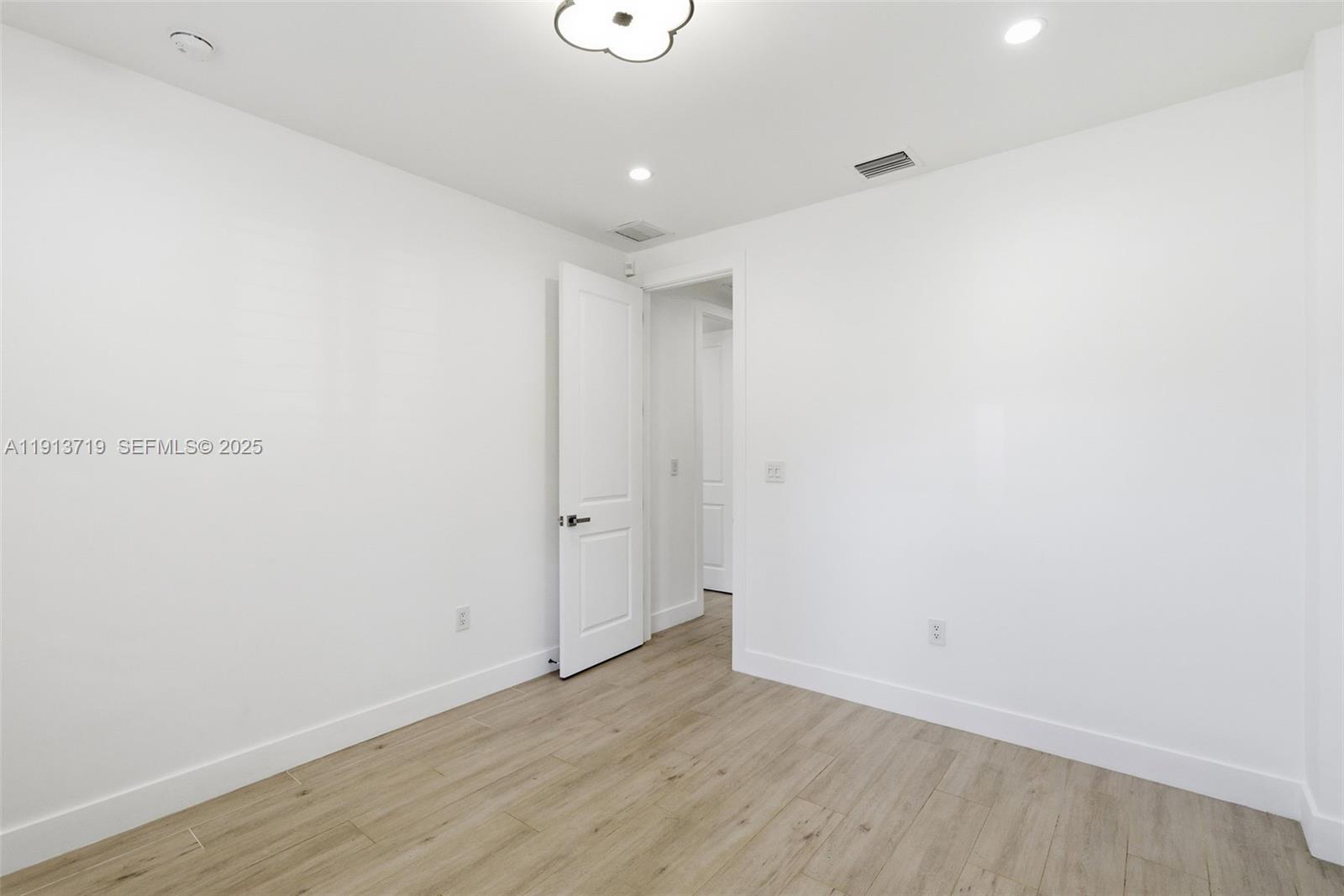 11199 SW 78th Ct Pinecrest, FL 33156