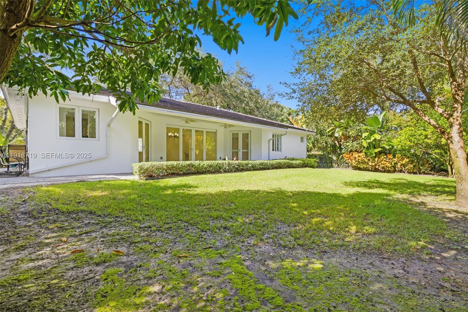 11199 SW 78th Ct Pinecrest, FL 33156