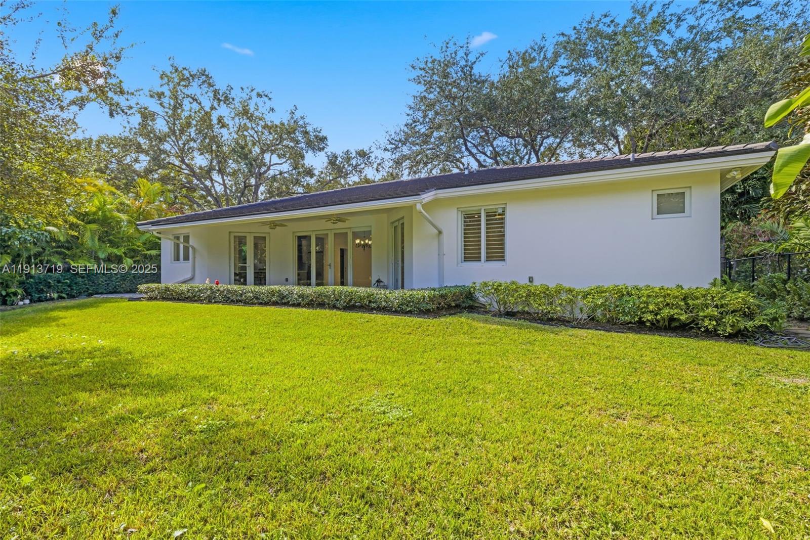 11199 SW 78th Ct Pinecrest, FL 33156