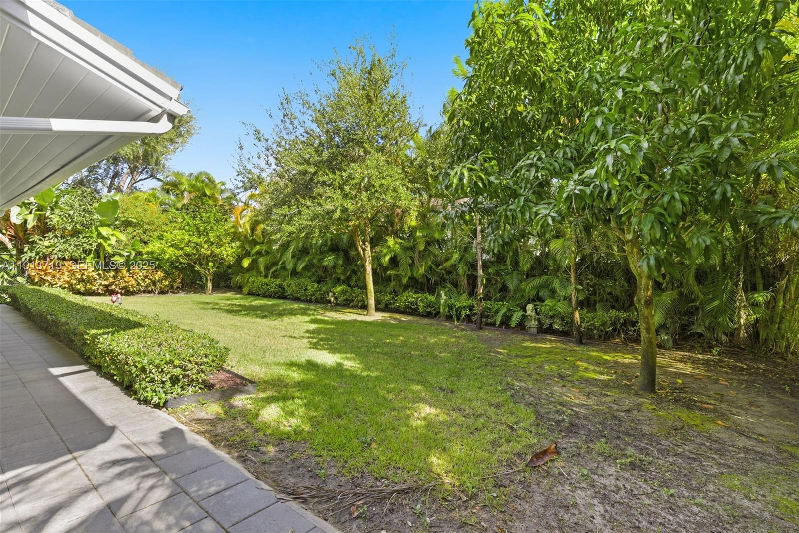 11199 SW 78th Ct Pinecrest, FL 33156